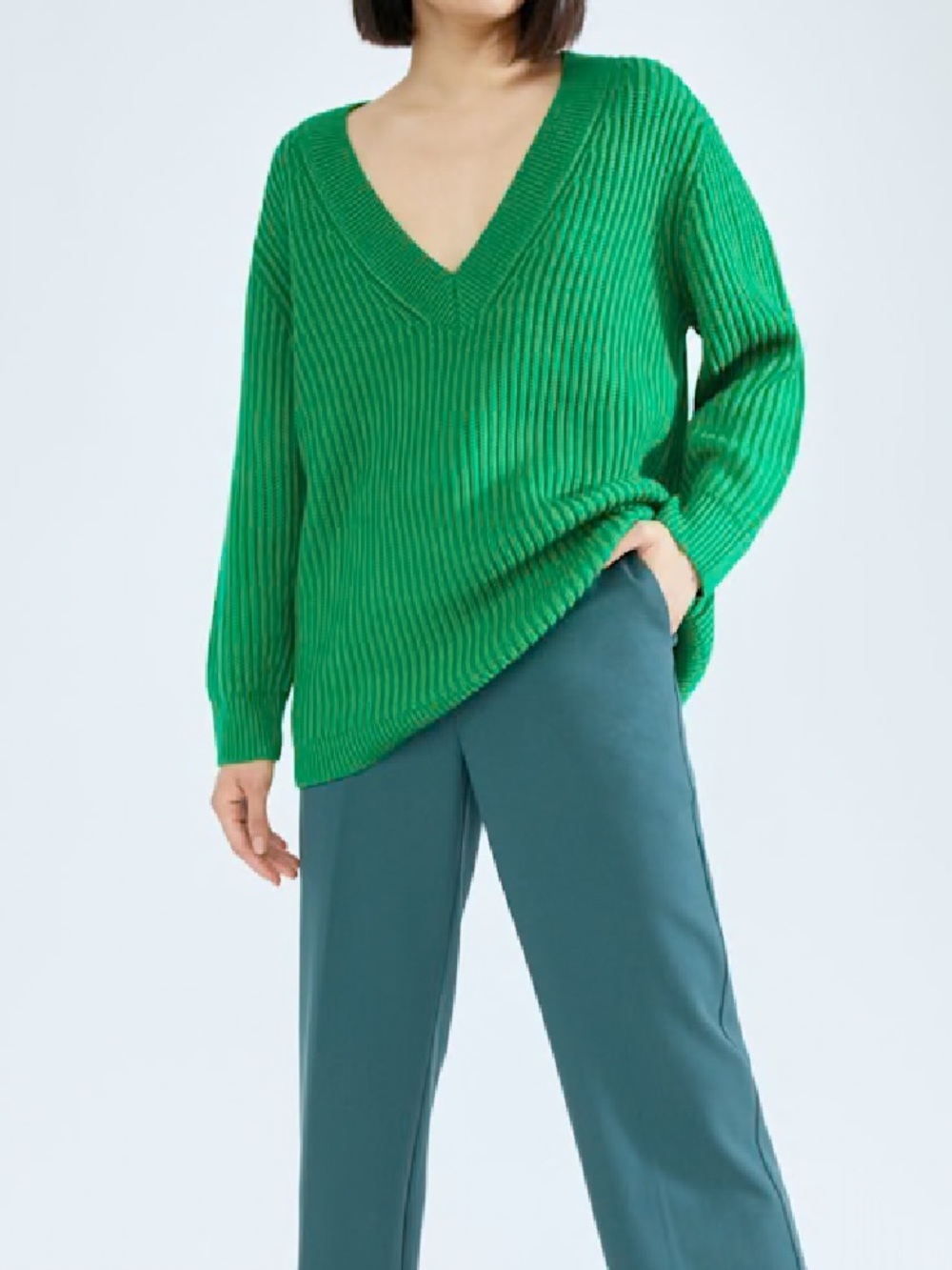 Aritzia Babaton Roger Sweater Gloss Green Small Relaxed Fit V Neck